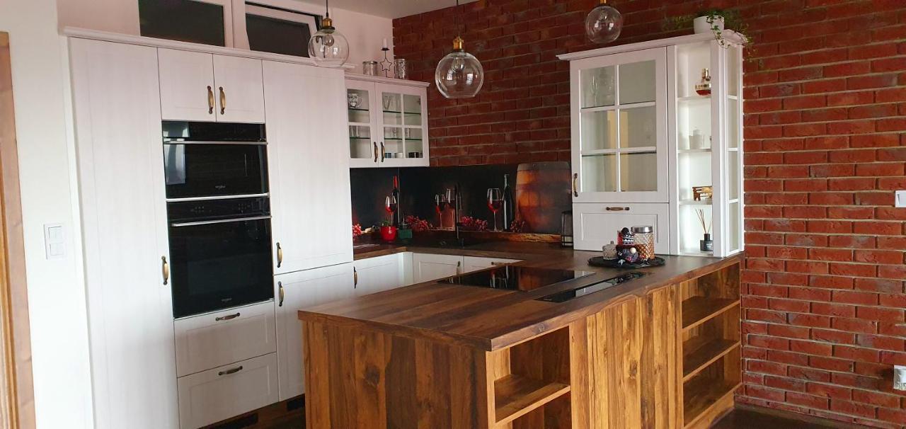 Apartman Jako Doma Alamóc Kültér fotó